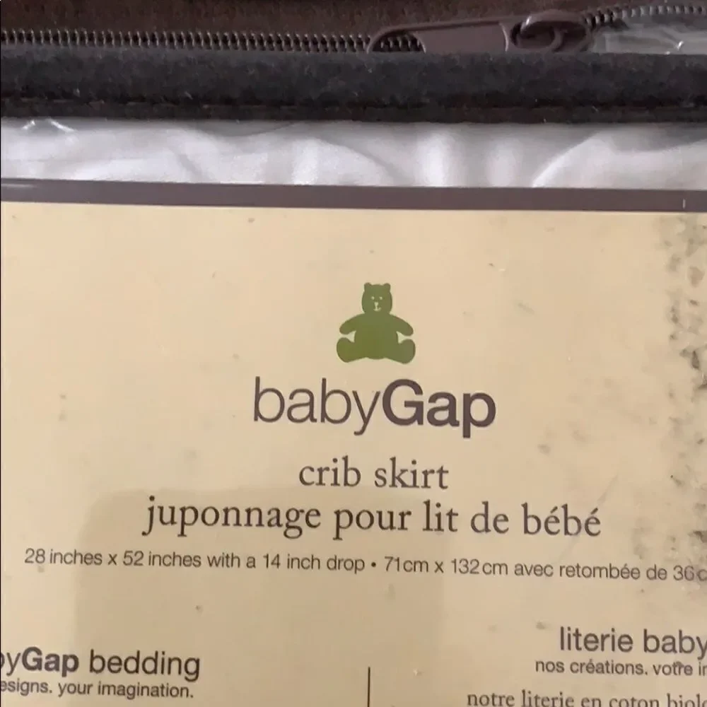 🙌Last deal 🙌Gap crib skirt